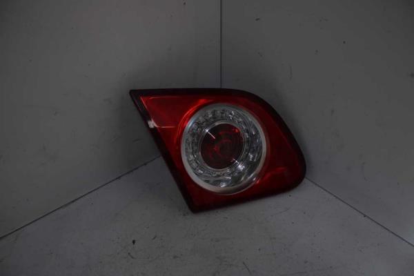 FEU ARRIERE GAUCHE VW PASSAT BERLINE 2/2005-11/2010 ( INTERIEUR ) - Vue 1